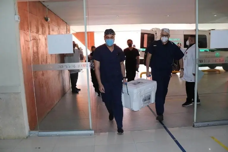 La intervención duró alrededor de 6 horas Créditos: IMSS