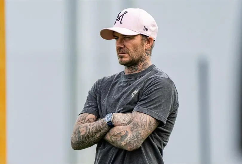 David Beckham acababa de asistir a la boda entre Marc Anthony y Nadia Ferreira y se apareció en las calles de la CDMX. David Beckham acababa de asistir a la boda entre Marc Anthony y Nadia Ferreira y se apareció en las calles de la CDMX.