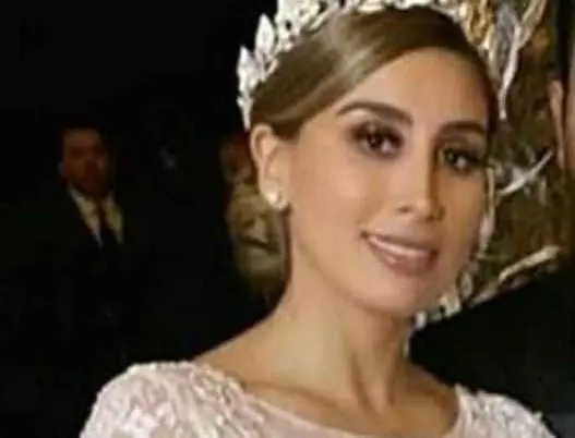 También es hija de Alejandrina Salazar y junto a su hermano, fundó la empresa Gisseli Artículos Escolares y de Oficina S.A. de C.V.