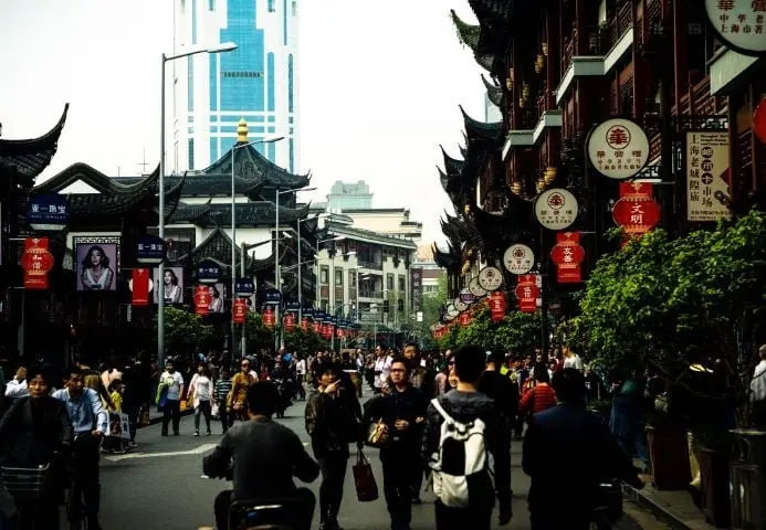 Esta ciudad china tiene 28.51 millones de personas en su territorio. 