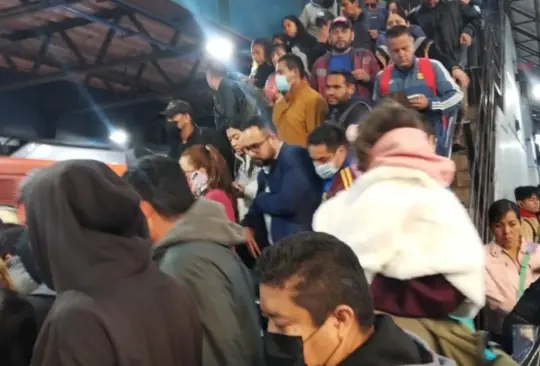 Metro CDMX: Líneas con retrasos y fallas este jueves 12 de octubre. Metro CDMX: Líneas con retrasos y fallas este jueves 12 de octubre.