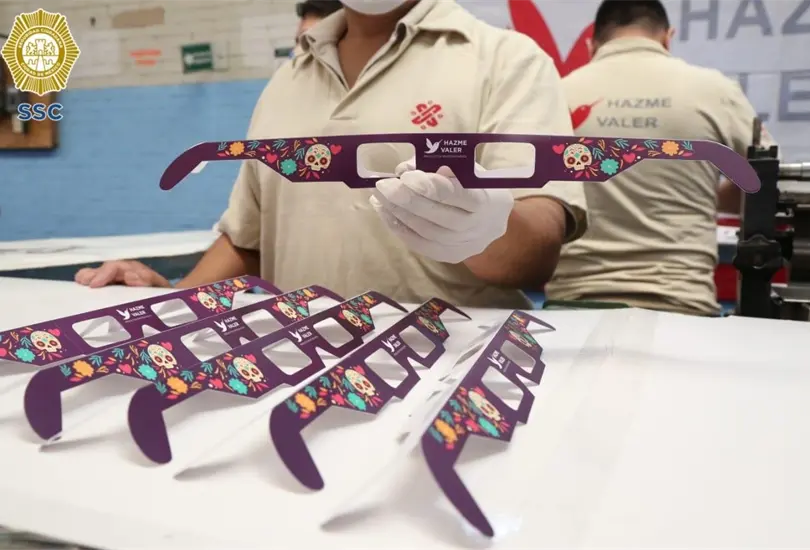 Eclipse Solar M&eacute;xico 2023: &iquest;D&oacute;nde comprar los lentes hechos por personas en la c&aacute;rcel de CDMX? 