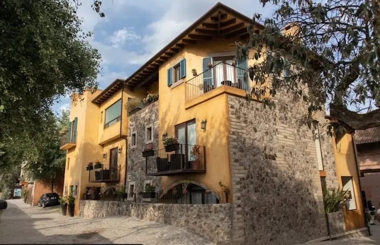 Aire Tinto, el aclamado festival de vinos y gastronom&iacute;a, regresa este 21 y 22 de octubre en ValQuirico, un lugar m&aacute;gico que la Secretar&iacute;a de Turismo ha bautizado como un aut&eacute;ntico reino de M&eacute;xico.