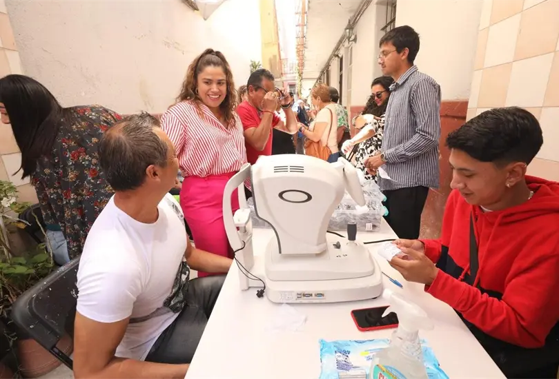 Llevar la salud a las calles es importante ya que sigue siendo inaccesible para la ciudadanía. Llevar la salud a las calles es importante ya que sigue siendo inaccesible para la ciudadanía.