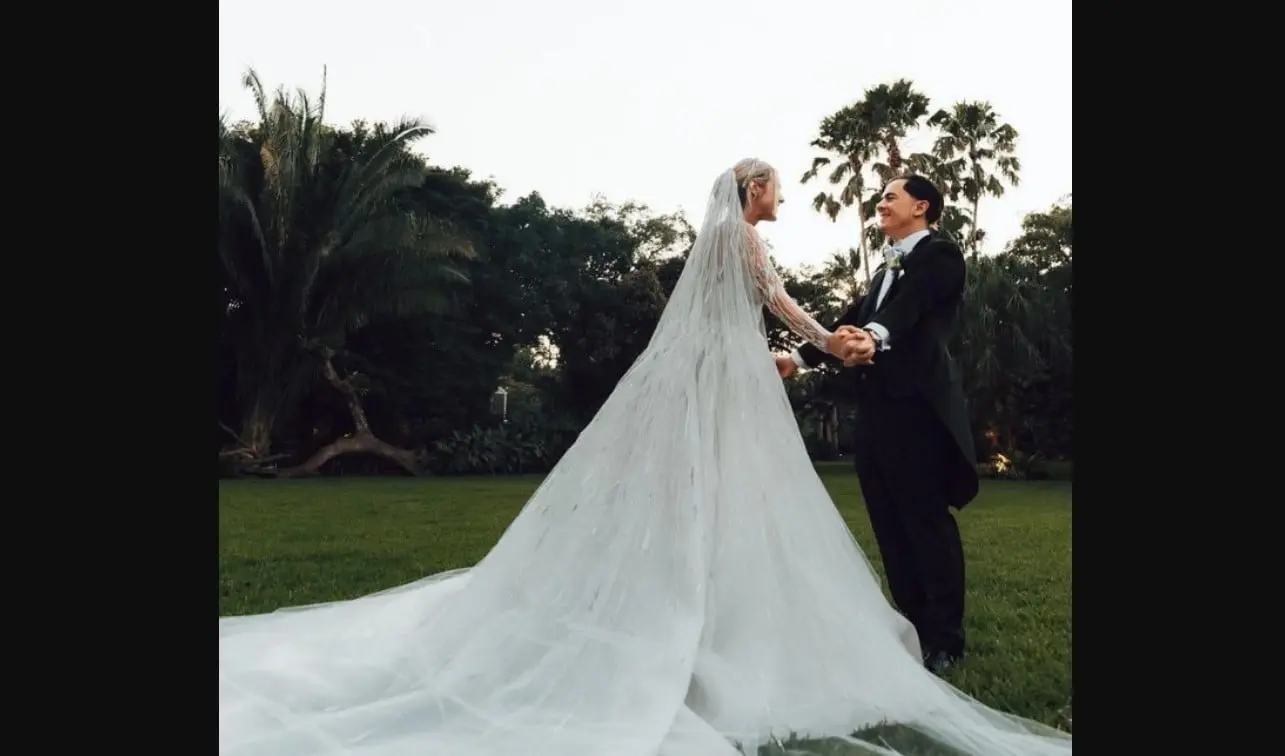 La pareja se cas&oacute; en marzo de 2023 en una lujosa  ceremonia en Miami a la que acudieron decenas de famosos. Seg&uacute;n declaraciones de Lele, solo gastaron cerca de 300 mil d&oacute;lares porque tuvieron muchos patrocinadores.