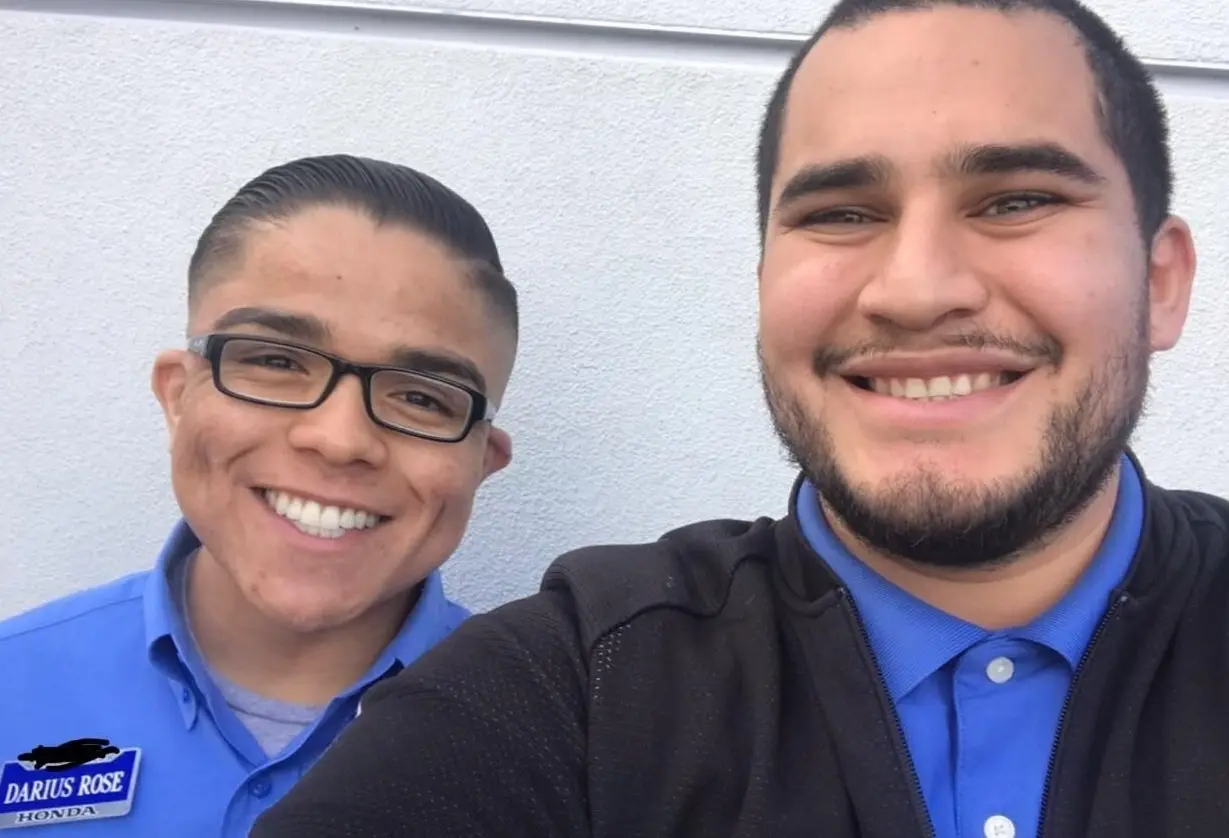 Luego de la película, abandonó la actuación y no se conoce mucho de su vida, pero se sabe que trabaja en la empresa Honda y en Reddit usuarios han compartido una foto de cómo luce en la actualidad.