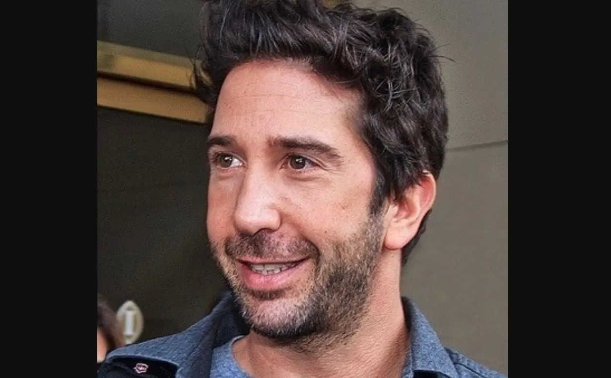 Ahora tiene 56 años y es padre de una hija. Ha trabajado en series como Intelligence y La lavandería, también se ha desempeñado como director de cine.