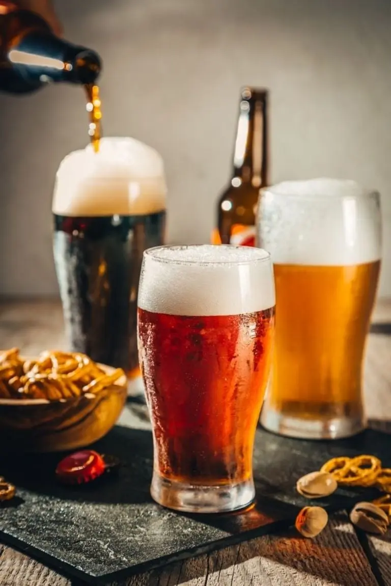 ¿Cerveza clara u oscura? Descubre cuál es más 'saludable' para tu organismo Créditos: Facebook