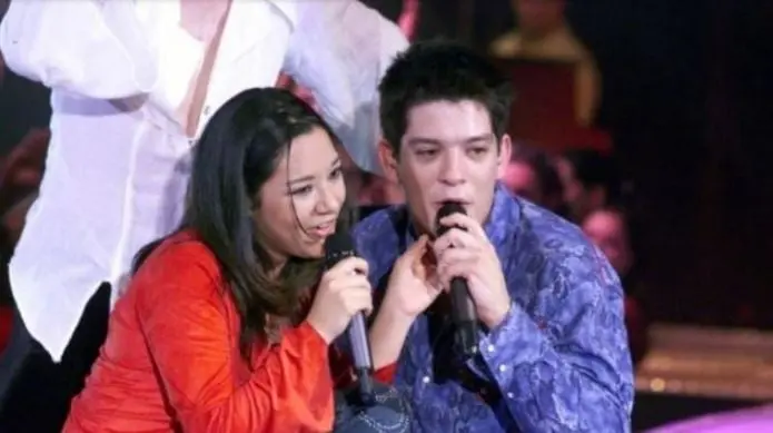 Otros alumnos de la Primera Generación que se enamoraron fueron Yahir y Nadia, quienes incluso grabaron la canción "Contigo sí".