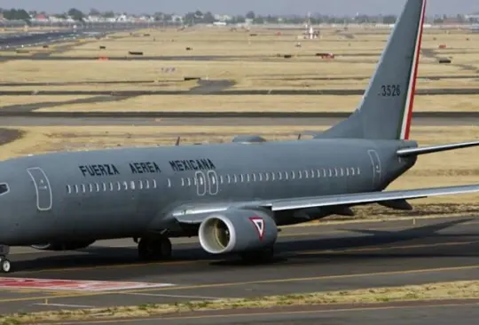 México envía avión militar a Israel para rescatar a mexicanos atrapados en guerra con Palestina. 