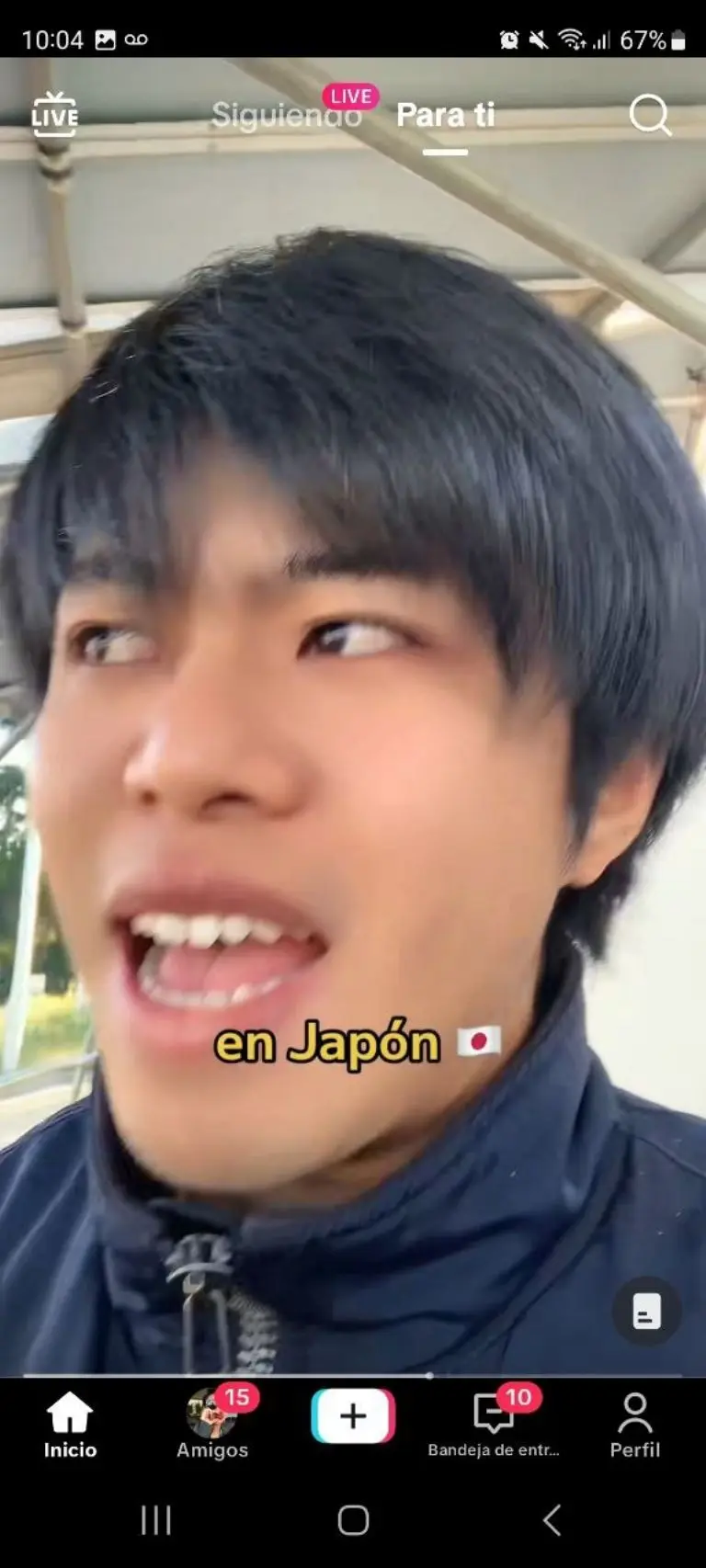Japonés extraña comida mexicana - Tomada de video