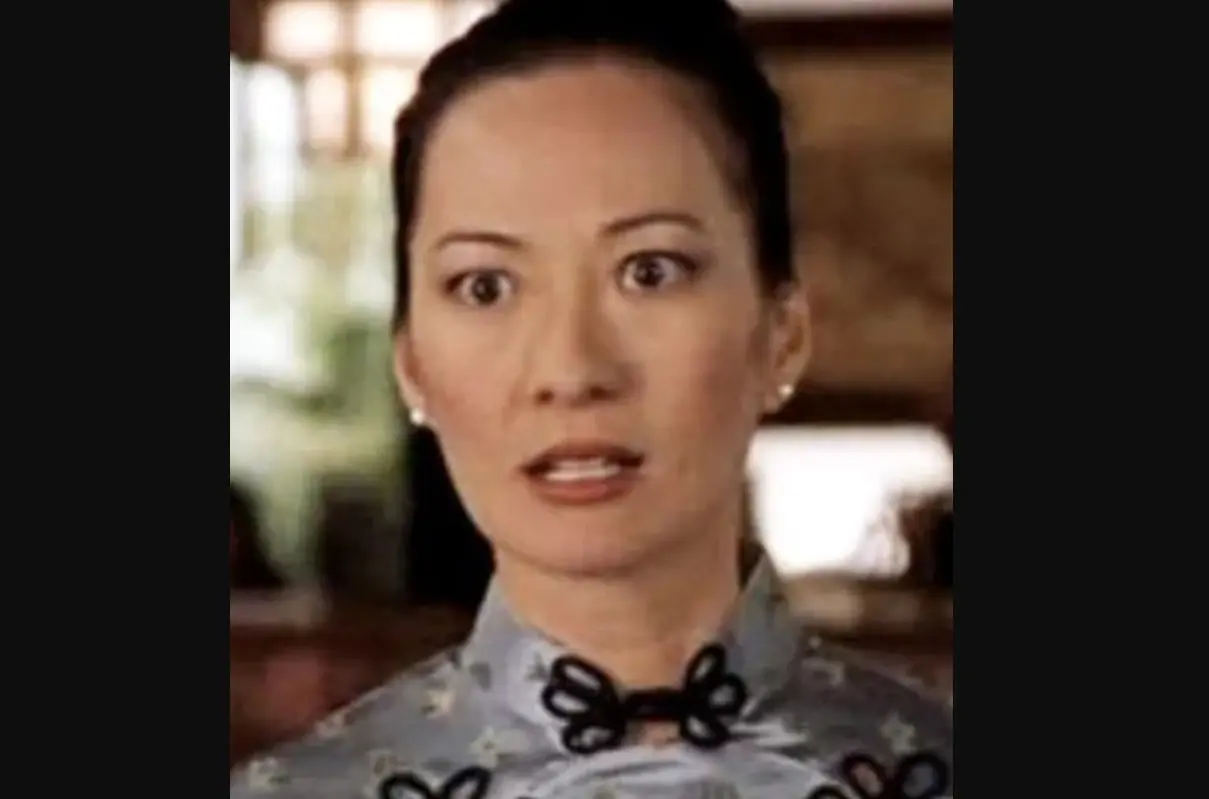 Rosalind Chao interpret&oacute; a Pei-Pei, la hija de la due&ntilde;a del restaurante que les lanza el hechizo