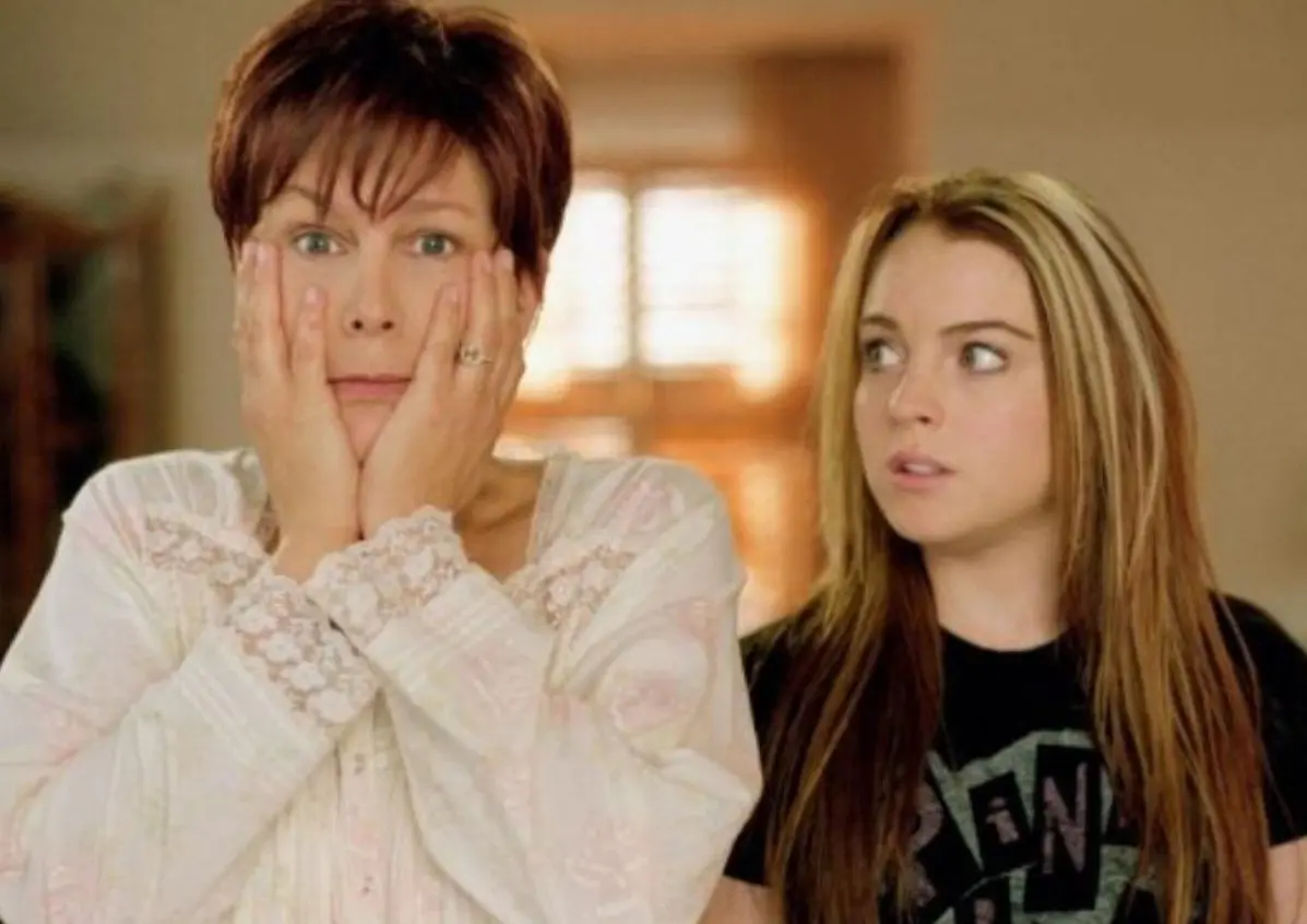 Este 2023 Lindsay Lohan y Jamie Lee Curtis tuvieron un emotivo reencuentro. &iquest;Qu&eacute; fue del resto del elenco?