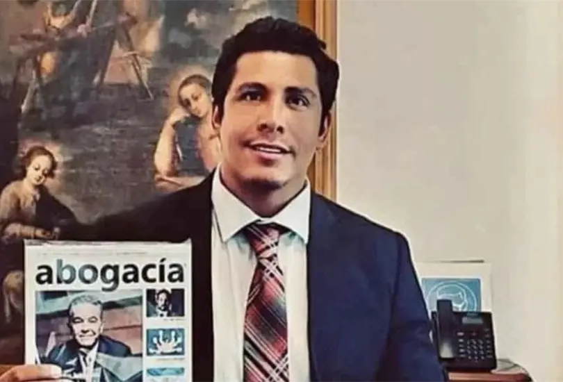 La pareja fue hallada en su domicilio con heridas de arma blanca. La pareja fue hallada en su domicilio con heridas de arma blanca.