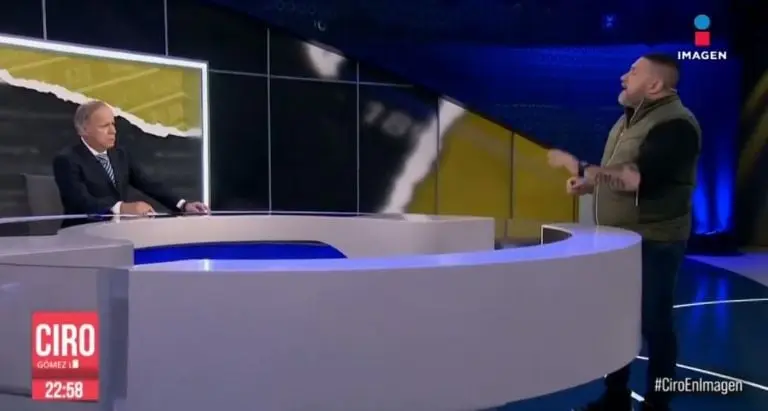 David Páramos y Ciro Gómez Leyva estuvieron de acuerdo con aumento al salario. Foto: captura de pantalla.