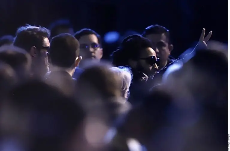¡Sorpresa en el Foro Sol! Lenny Kravitz aparece para ver a Paul McCartney Créditos: X (Twitter)