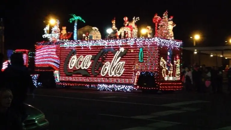 Vuelve la magia navideña con la caravana Coca Cola 2023: Ruta, fechas y horarios confirmados Créditos: RS