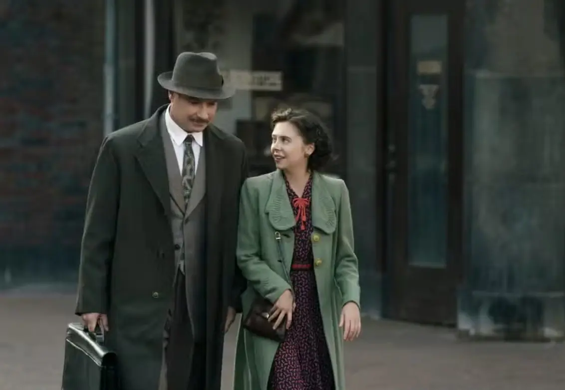 2. A Small Light (Star Plus)