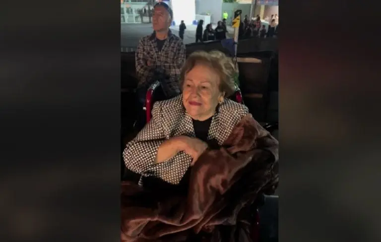 Abuelita en el concierto de Paul McCartney (TikTok)