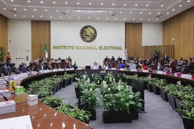 El INE comienza a hacer llamados de legalidad para todos los partidos. El INE comienza a hacer llamados de legalidad para todos los partidos.