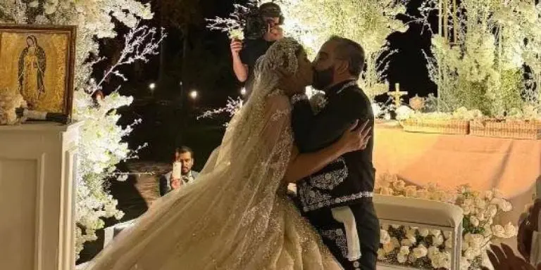 Fotos: Así fue la boda de Vicente Fernández Jr. y Mariana González Créditos: IG