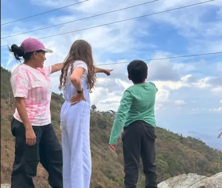 Las niñas de las montañas: Homenaje a las mujeres indígenas