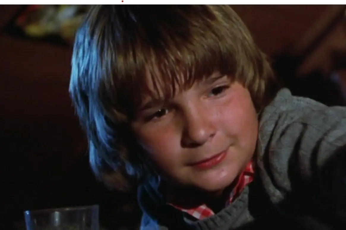 Corey Feldman como Pete Fountaine, amigo de Billy