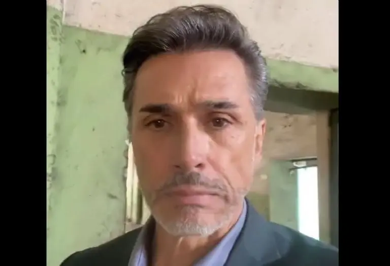 Sergio Mayer graba en Iztapalapa (Instagram)