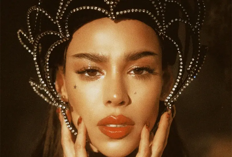 Danna Paola tiene diferencias con sus seguidores y les reponde Danna Paola tiene diferencias con sus seguidores y les reponde