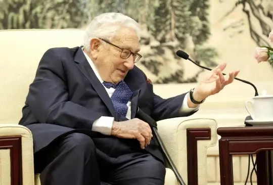 Henry Kissinger, el hombre que delineó la política exterior de EU, murió a los 100 años. Henry Kissinger, el hombre que delineó la política exterior de EU, murió a los 100 años.