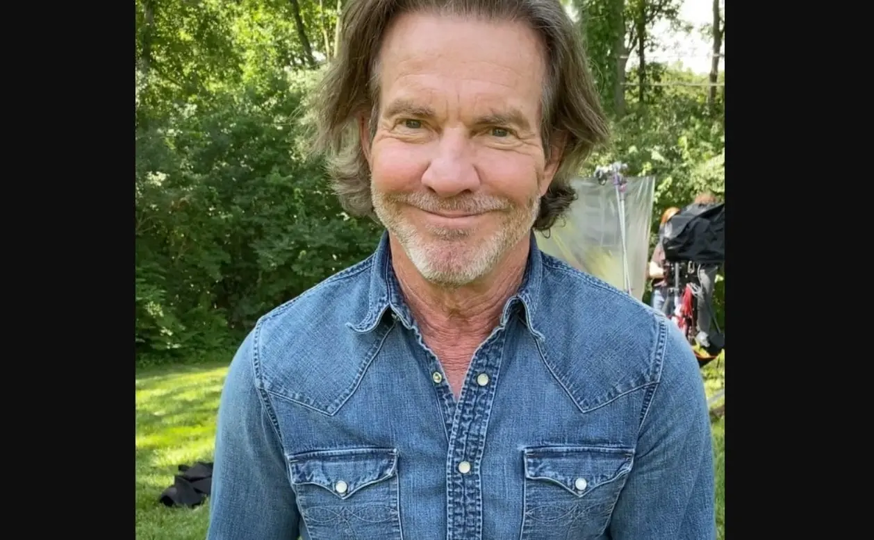 Ahora tiene 69 a&ntilde;os, es padre de 3 hijos y desde 2021 est&aacute; casado con la joven Laura Savoie. Ha trabajado en pel&iacute;culas como Intruso y Reagan.