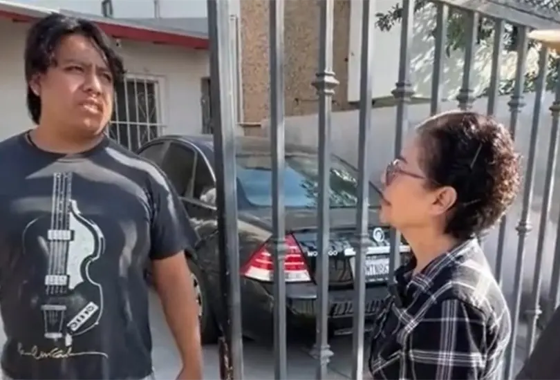 Un hombre causó indignación en redes sociales por supuestamente despojar a sus abuelos de su propio hogar y echarlos a la calle Un hombre causó indignación en redes sociales por supuestamente despojar a sus abuelos de su propio hogar y echarlos a la calle