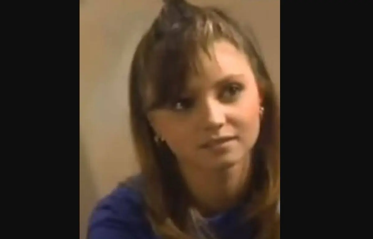 En 1989, recibi&oacute; su primera oportunidad como actriz en la telenovela Dulce desaf&iacute;o.