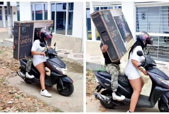Pareja tira pantalla de moto