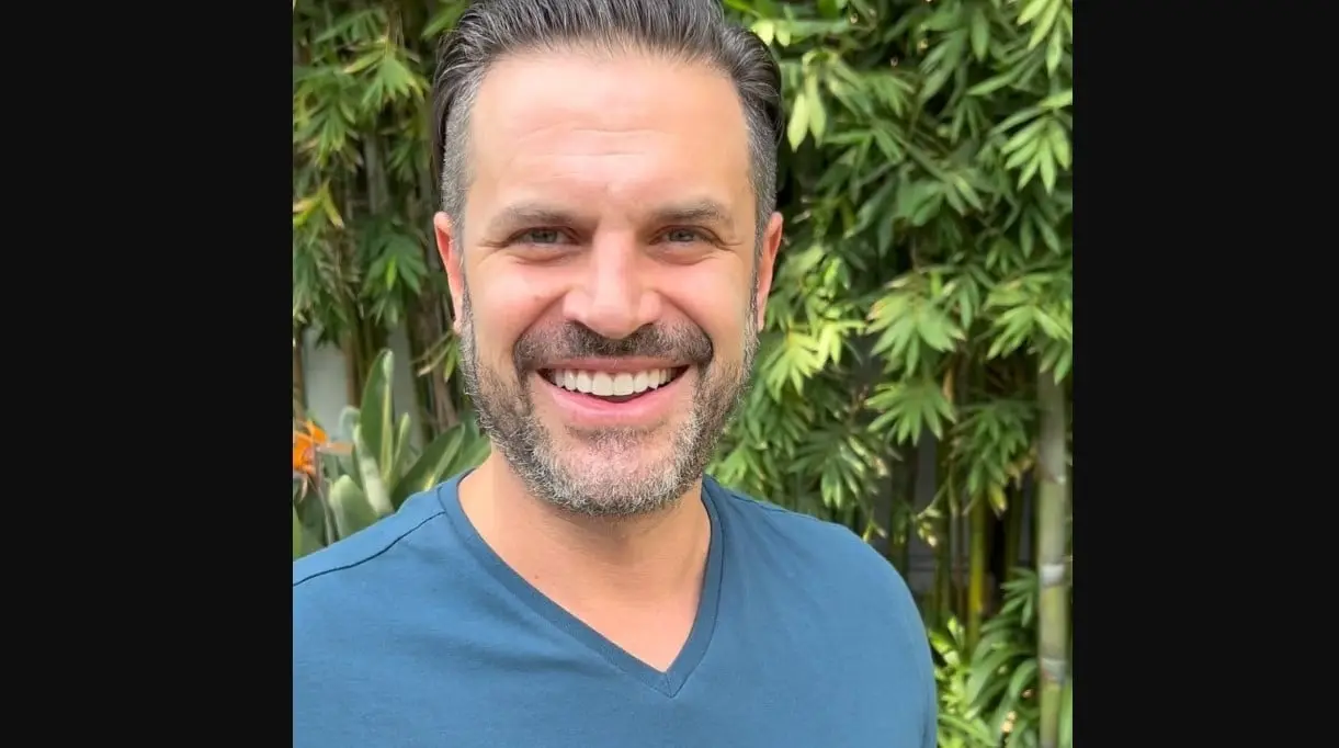 Mark Tacher interpreta a &Aacute;lvaro