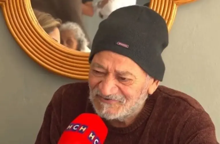 Papá pide que sus hijos los visiten en el asilo (Redes sociales)