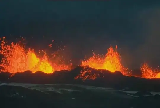 El evento ocurrió a aproximadamente 4 kilómetros de la ciudad de Grindavik, según informó la Oficina Meteorológica de Islandia