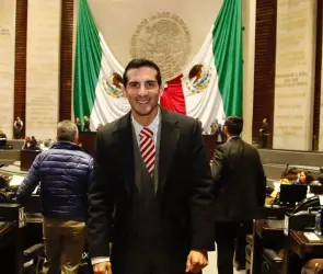 Romel Pacheco afianza candidatura con Morena tras abandonar al PAN en Mérida