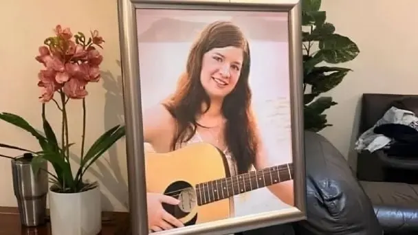 Mar&iacute;a Fernanda muri&oacute; en playas de Melaque, Jalisco, luego de salvar a su hijo de 5 a&ntilde;os. 