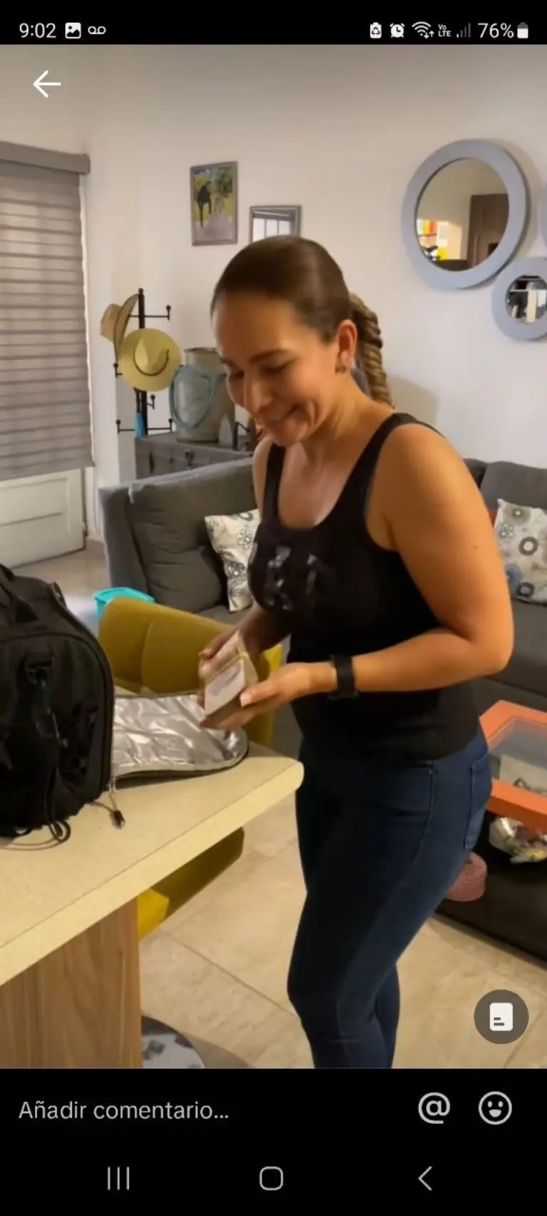 Hombre sorprende a esposa con jugoso aguinaldo - Tomada de video