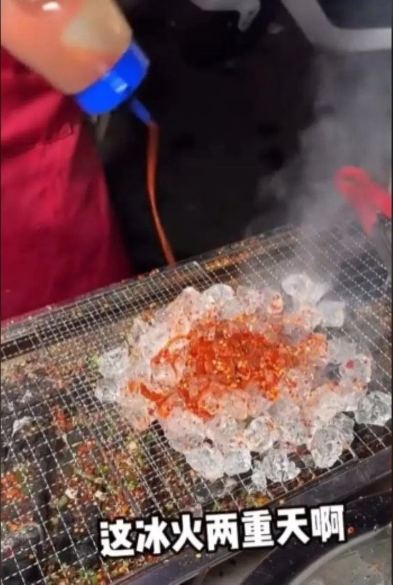La salsa picante no puede faltar