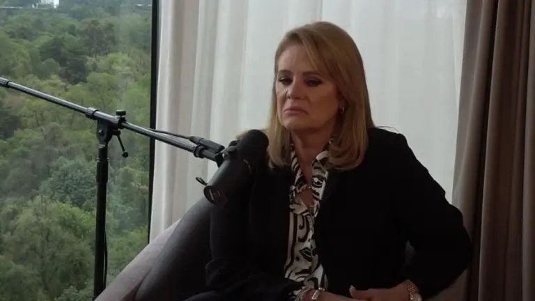 Erika Buenfil recuerda el fraude que sufrió (YouTube)