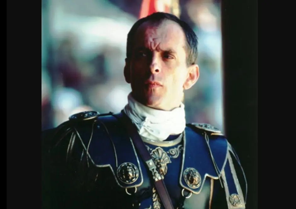 Tomas Arana interpretó a Quinto, general que trabaja para Marco Aurelio