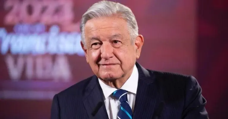 A pesar de que Cárdenas fue un precursor de su movimiento, en caso de unirse a Mexicolectivo sería