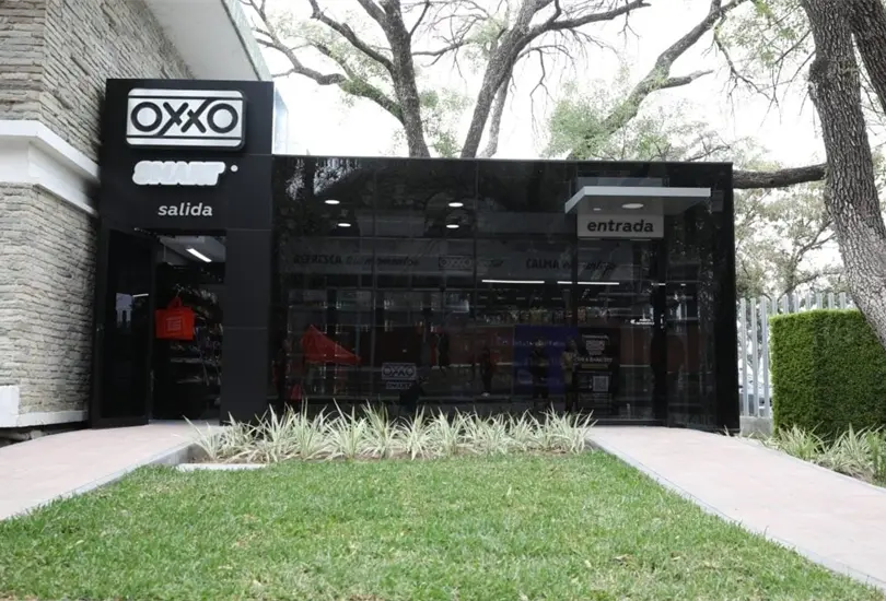 La primera tienda con Grab & Go de Oxxo abri&oacute; en Nuevo Le&oacute;n