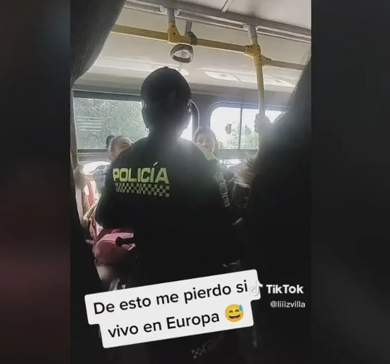 Pasajeras pelean por un asiento del camión (TikTok)