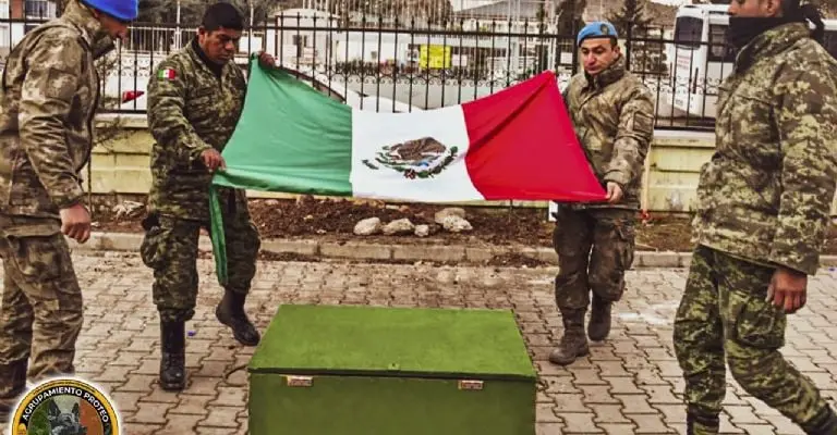 El cuerpo de Proteo llegó a México la tarde del 15 de febrero. Imagen: @sedenamx.