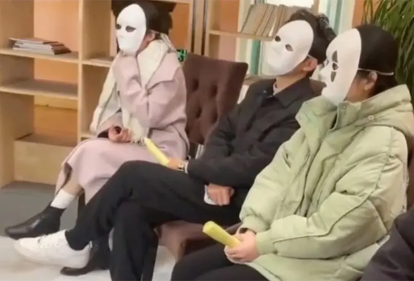 Empresa pide a aspirantes que vayan con máscaras Empresa pide a aspirantes que vayan con máscaras