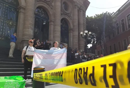 Protestaban contra una iniciativa de la panista América Rangel para que menores de edad no puedan cambiar de género. Protestaban contra una iniciativa de la panista América Rangel para que menores de edad no puedan cambiar de género.