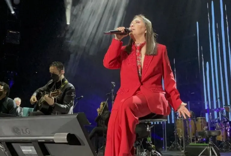 Sucedieron demasiadas cosas para Ana Gabriel el fin de semana pasado. Imagen: @ANAGABRIELRL.